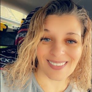 Meet your Posher, Roxsanne